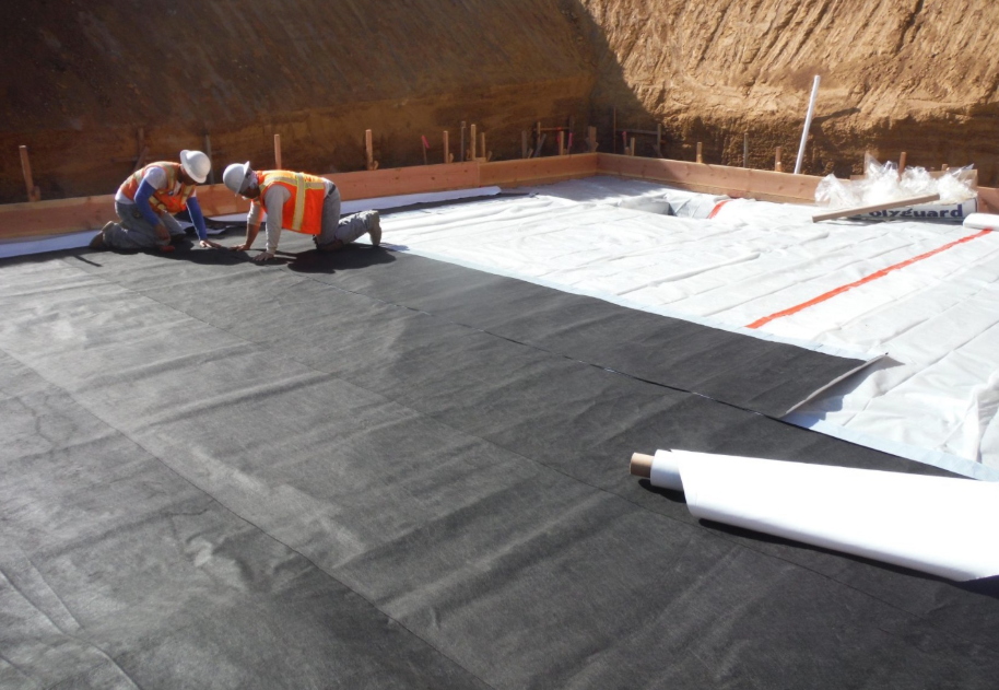 Choosing the Right Vapor Barrier Material for Long-Term Building Performance