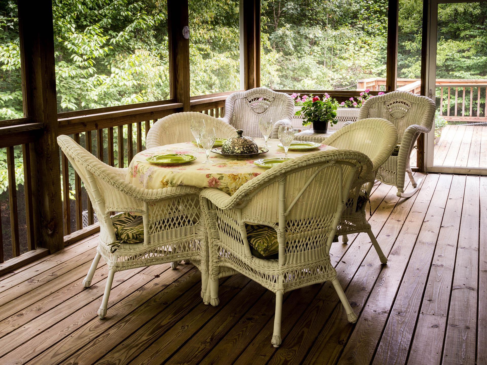 Waterproof Deck Flooring Best Ideas: 6 Choices For You