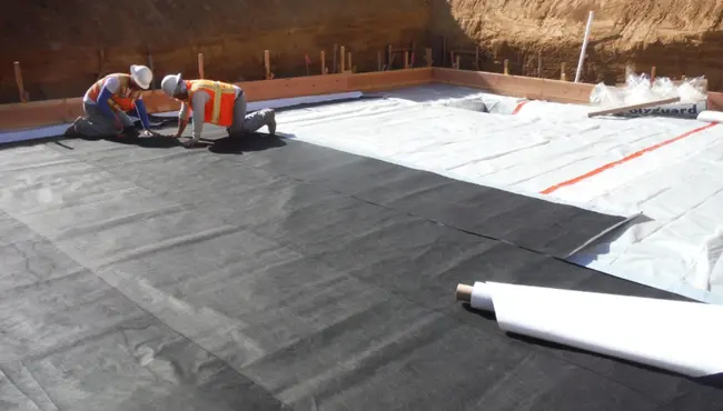 Choosing the Right Vapor Barrier Material for Long-Term Building Performance