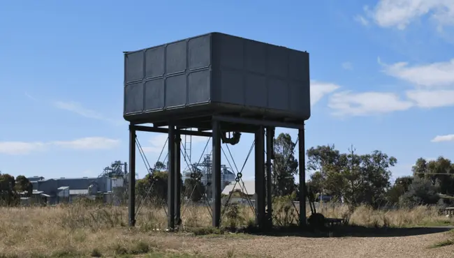 How to Insulate an Outdoor Water Tank